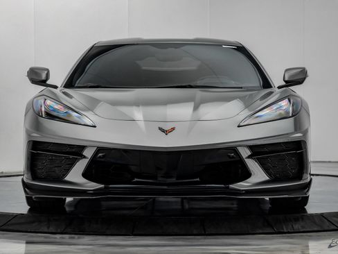 Used 2022 Chevrolet Corvette Stingray Preferred Cpe w/ Z51 Performance Package RWD image 38
