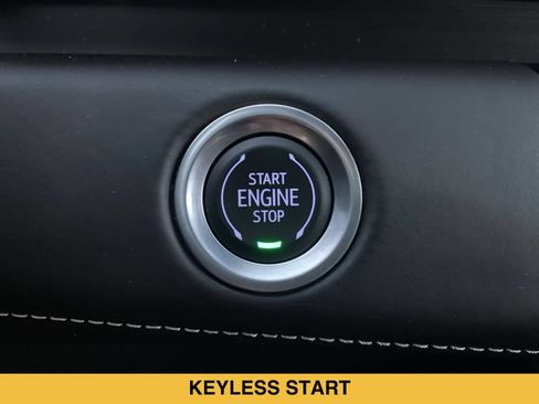 Certified 2023 Cadillac Escalade ESV V AWD/4WD image 9