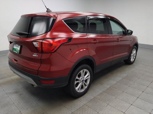 Used 2019 Ford Escape SE AWD/4WD image 9