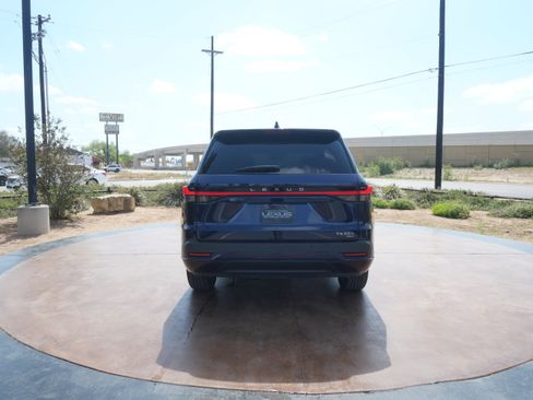 Used 2025 Lexus TX 350 AWD w/ Technology Package image 3