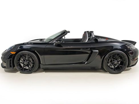 Used 2024 Porsche 718 Boxster Spyder RS w/ Light Design Package image 3
