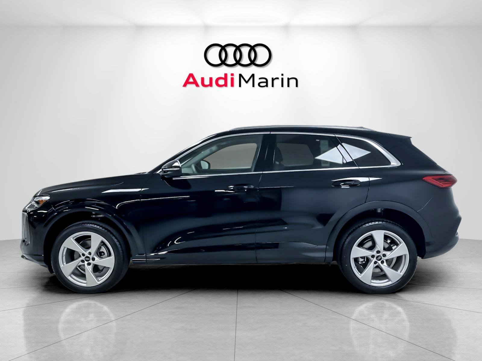 New 2026 Audi Q5 Premium Plus AWD/4WD image 2