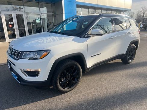 Used 2021 Jeep Compass Limited w/ Sun and Sound Group image 2