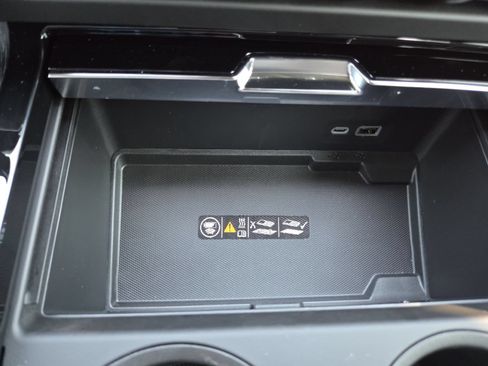 New 2026 GMC Yukon AT4 Ultimate w/ LPO, Floor Liner Package AWD/4WD image 13