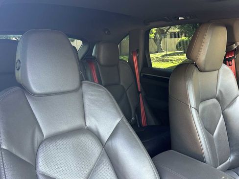 Used 2016 Porsche Cayenne AWD/4WD image 21