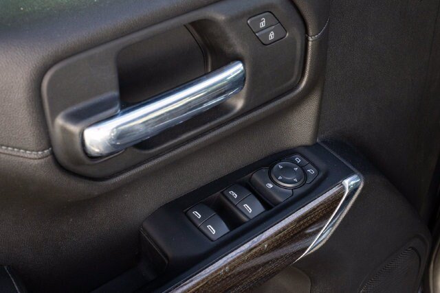 Used 2022 Chevrolet Silverado 1500 RST AWD/4WD image 19