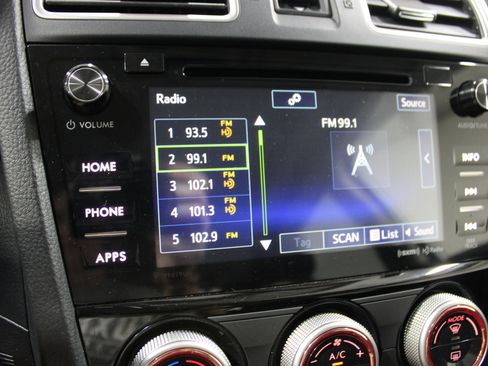 Used 2018 Subaru Forester 2.5i Premium AWD/4WD image 13