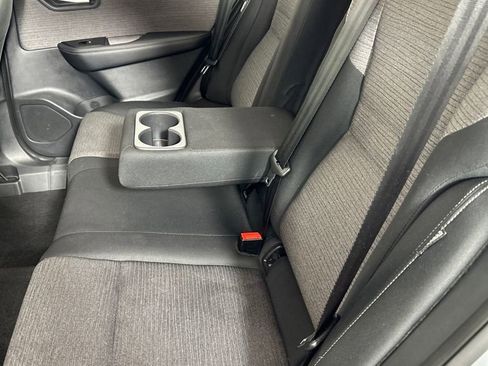 Used 2023 Nissan Rogue SV image 17