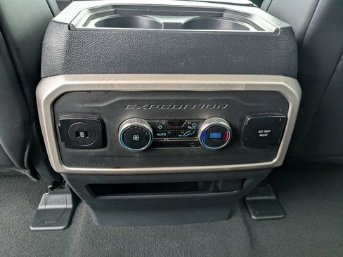 Used 2024 Ford Expedition Max XLT AWD/4WD image 25
