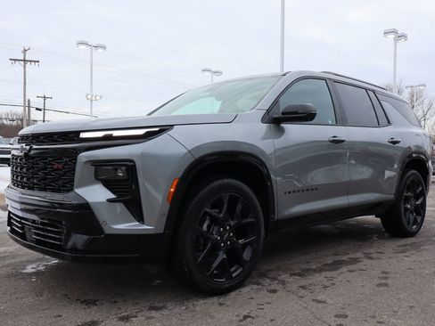 New 2026 Chevrolet Traverse RS image 8