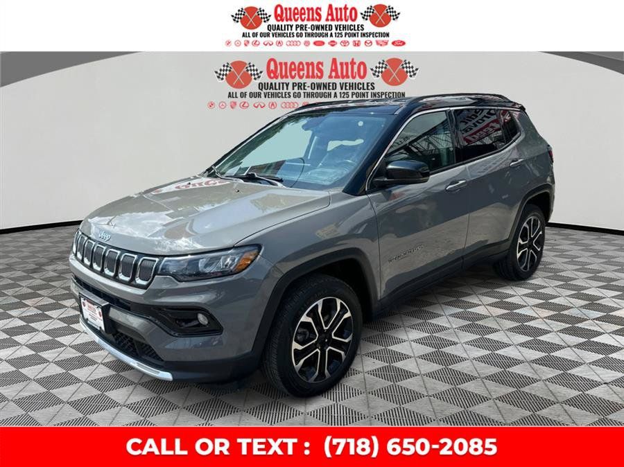 Used 2022 Jeep Compass Limited AWD/4WD image 2