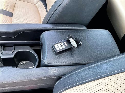 Used 2017 Honda Civic EX-L image 14