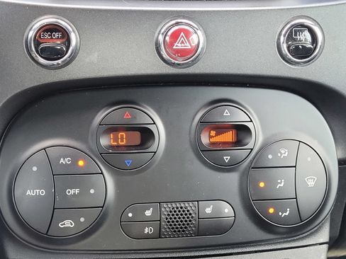 Used 2018 FIAT 500 e FWD image 25