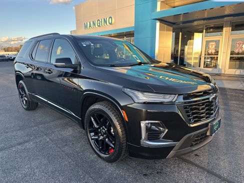 Certified 2023 Chevrolet Traverse Premier w/ Redline Edition image 2