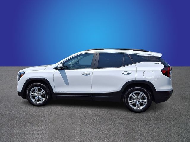 Used 2024 GMC Terrain SLE w/ Driver Convenience Package FWD image 7