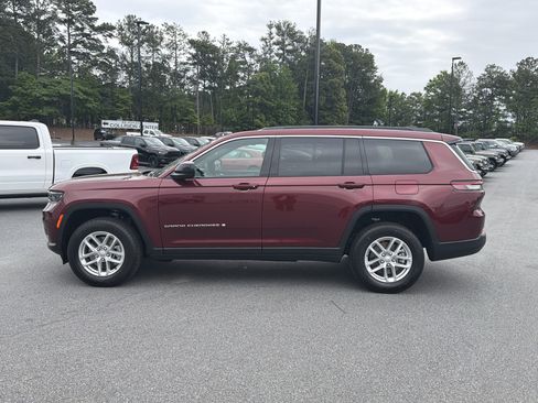 New 2026 Jeep Grand Cherokee L Laredo RWD image 4