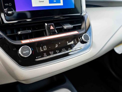 New 2026 Toyota Corolla LE FWD image 15