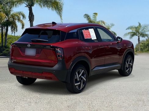 Certified 2026 Nissan Kicks SV FWD image 5