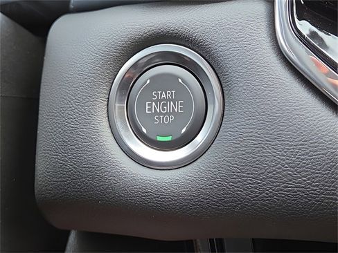 New 2026 GMC Canyon Elevation w/ Convenience Package image 18