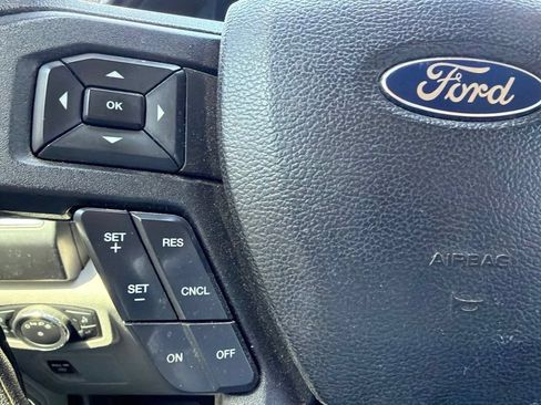 Used 2016 Ford F150 XLT AWD/4WD image 13