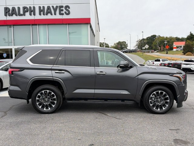 Used 2026 Toyota Sequoia Limited AWD/4WD image 2
