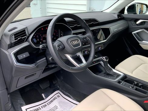 Certified 2023 Audi Q3 2.0T Premium w/ Convenience Package AWD/4WD image 13