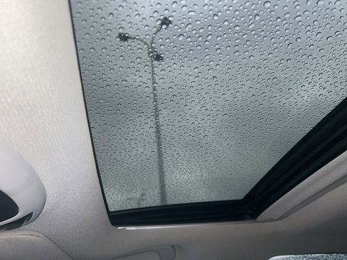 Used 2022 Subaru Legacy Limited image 14