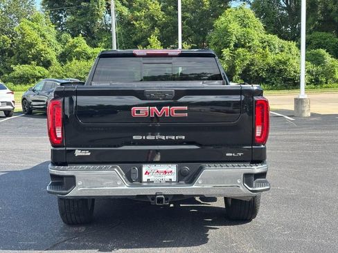 Used 2022 GMC Sierra 1500 SLT w/ SLT Premium Plus Package AWD/4WD image 4