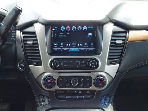 Used 2020 GMC Yukon XL Denali w/ Open Road Package AWD/4WD image 13