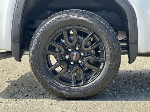 New 2026 GMC Sierra 1500 Elevation w/ Elevation Premium Package RWD image 30