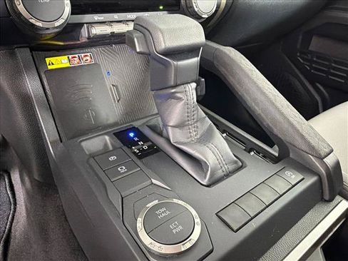 Used 2026 Toyota Tacoma SR5 RWD image 30