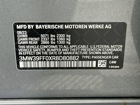 Certified 2024 BMW 330e w/ Premium Package RWD image 33
