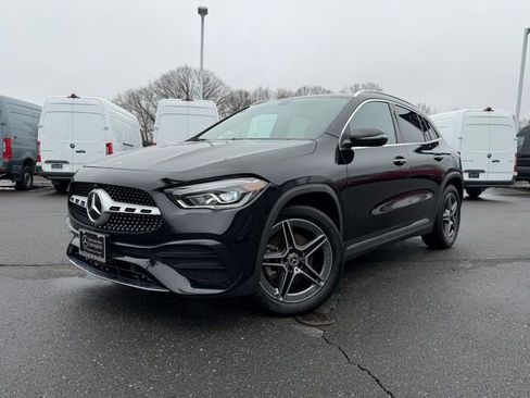 Used 2022 Mercedes-Benz GLA 250 4MATIC image 3