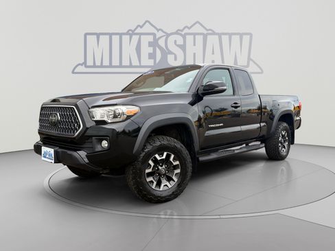 Used 2019 Toyota Tacoma TRD Off-Road w/ TRD Premium Off Road Package AWD/4WD image 1