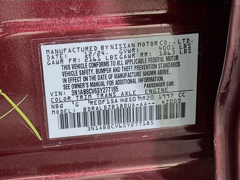 Used 2025 Nissan Sentra SV image 12