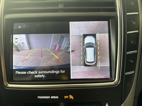 Used 2020 Lincoln Nautilus Reserve w/ Equipment Group 201A AWD/4WD image 39
