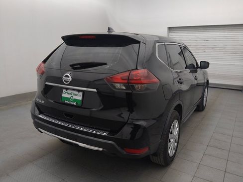 Used 2020 Nissan Rogue S FWD image 9