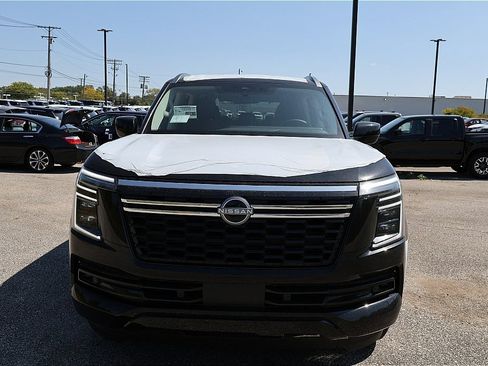 New 2026 Nissan Armada SV image 9