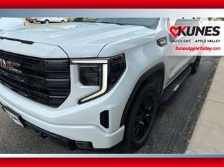 Used 2022 GMC Sierra 1500 Elevation AWD/4WD video 1