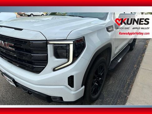Used 2022 GMC Sierra 1500 Elevation AWD/4WD image 1