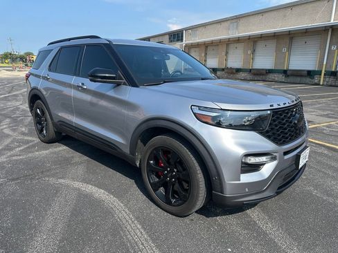 Used 2020 Ford Explorer ST w/ ST Street Pack AWD/4WD image 4