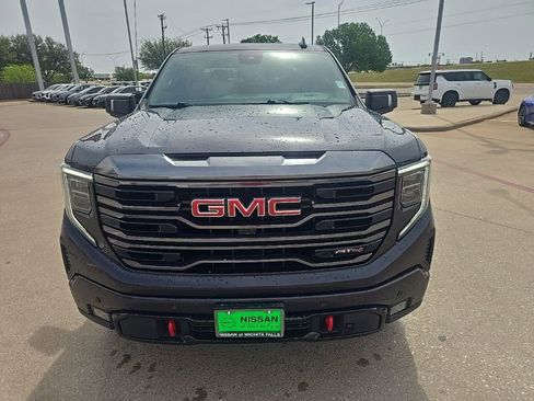 Used 2023 GMC Sierra 1500 AT4 w/ AT4 Premium Package image 8