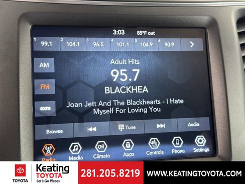 Used 2022 Jeep Cherokee Trailhawk w/ Trailer Tow Group image 23