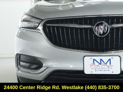Used 2018 Buick Enclave Essence FWD image 7