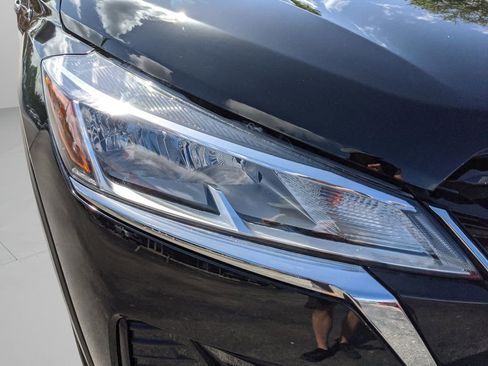 New 2025 Nissan Kicks Play S image 13