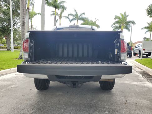 Used 2023 Toyota Tacoma TRD Off-Road RWD image 9