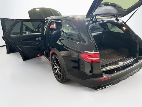 Used 2021 Mercedes-Benz E 450 4MATIC All-Terrain Wagon image 40