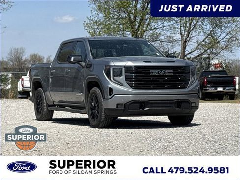 Used 2025 GMC Sierra 1500 Elevation w/ Elevation Premium Package image 1