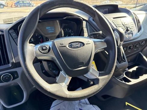 Used 2016 Ford Transit 350 XLT image 22