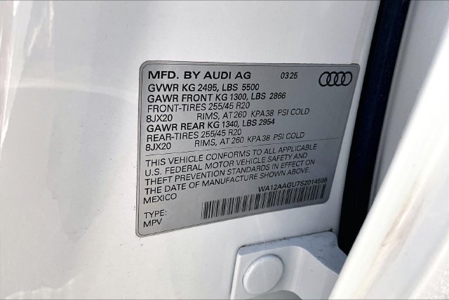 Used 2025 Audi Q5 Premium Plus w/ Premium Plus AWD/4WD image 19